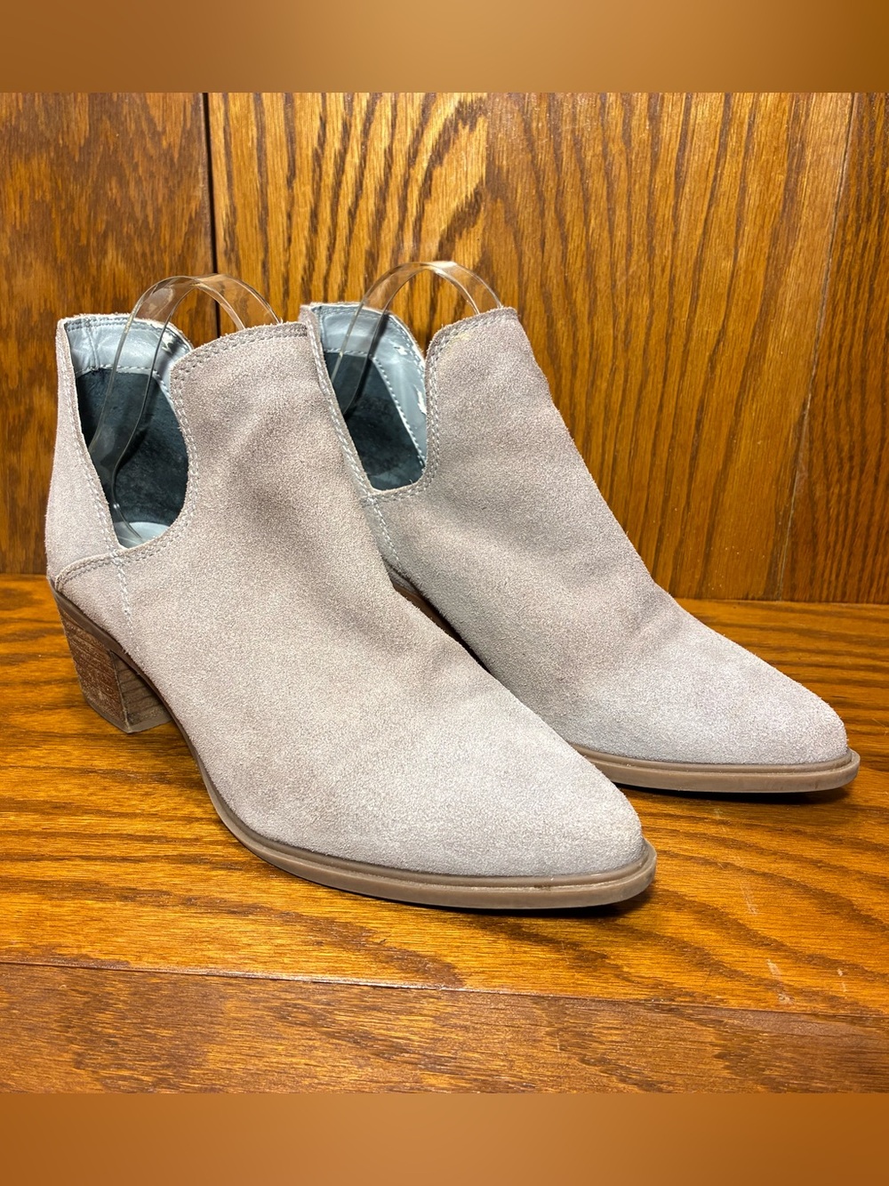 Steven Steve Madden Gray Suede Cutout Ankle Booties Women’s 7.5